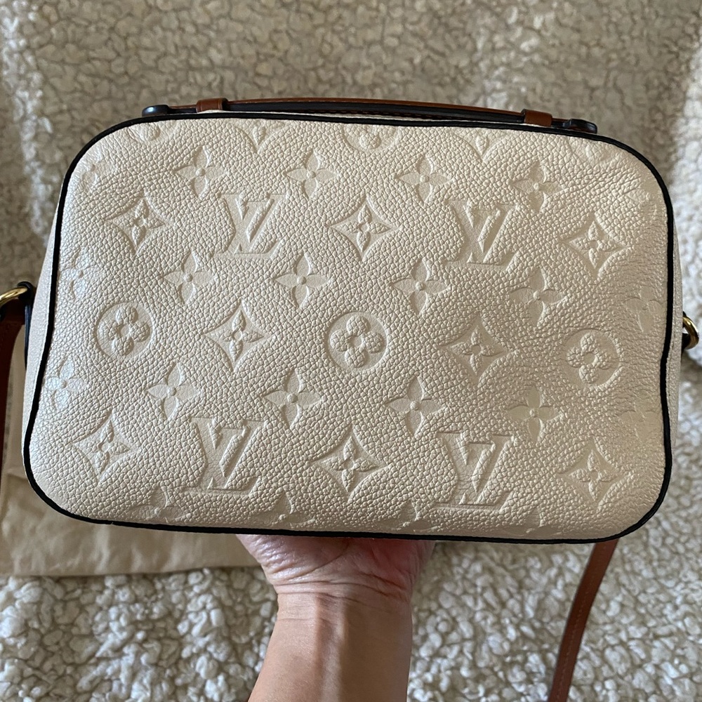 Louis Vuitton saintonge empreinte - Picture 4 of 17